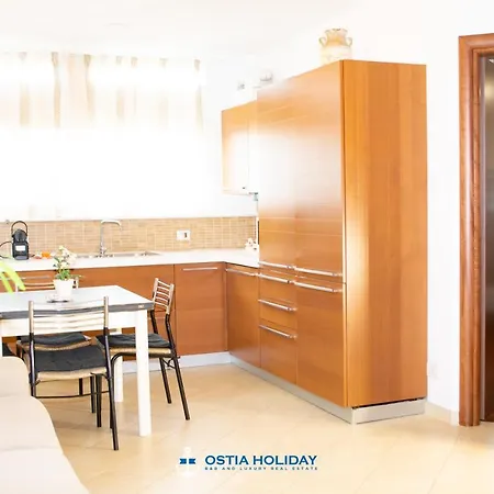 Apartment Holiday Tancredi Chiaraluce *